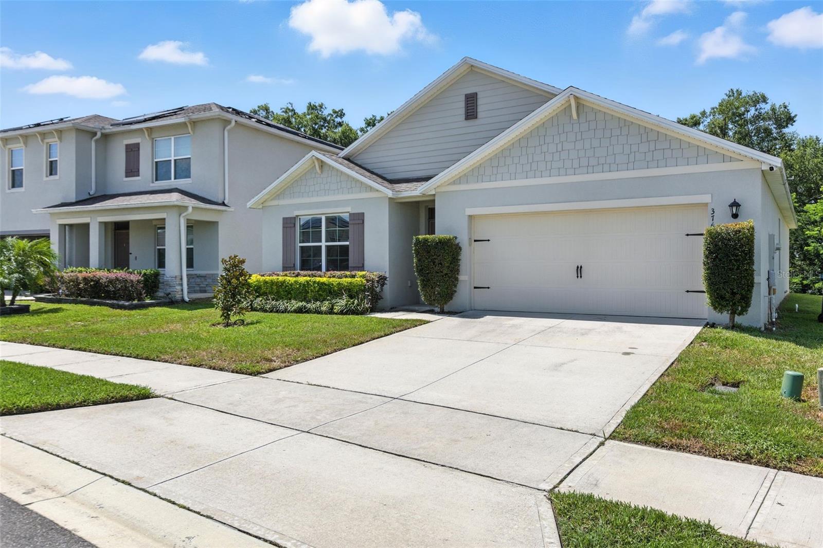 Image 4 of 36 For 3741 Crimson Clover Drive