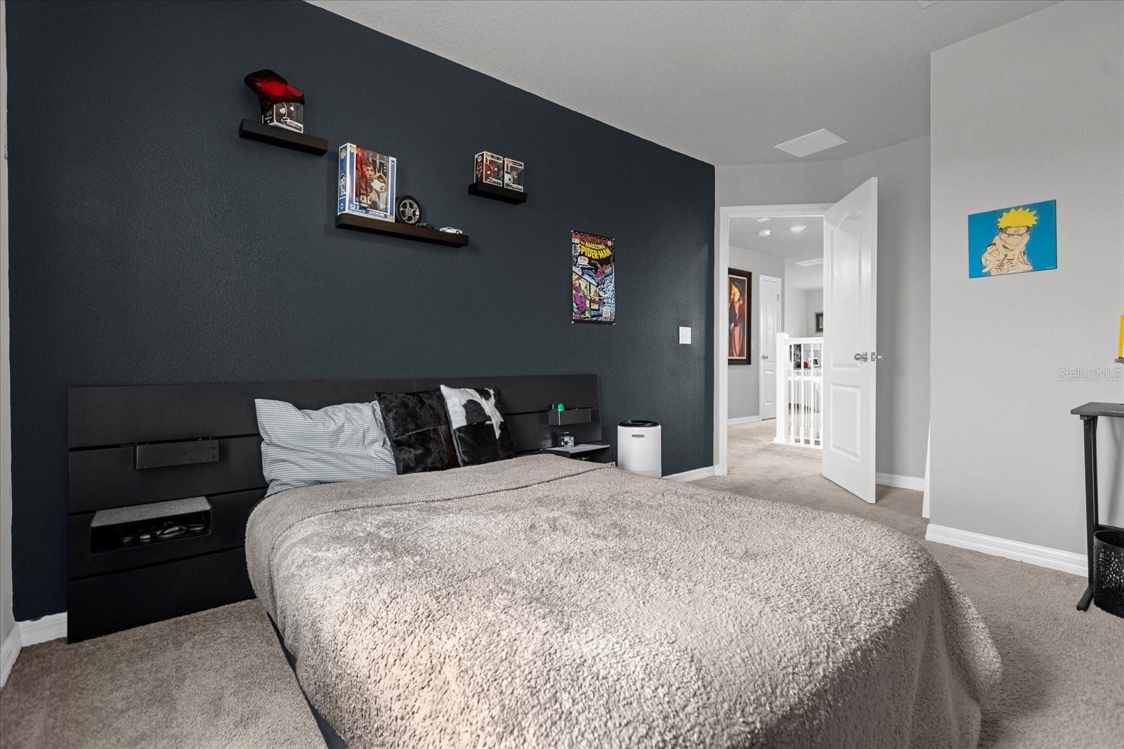 Image 22 of 40 For 17027 Crestmont Boulevard