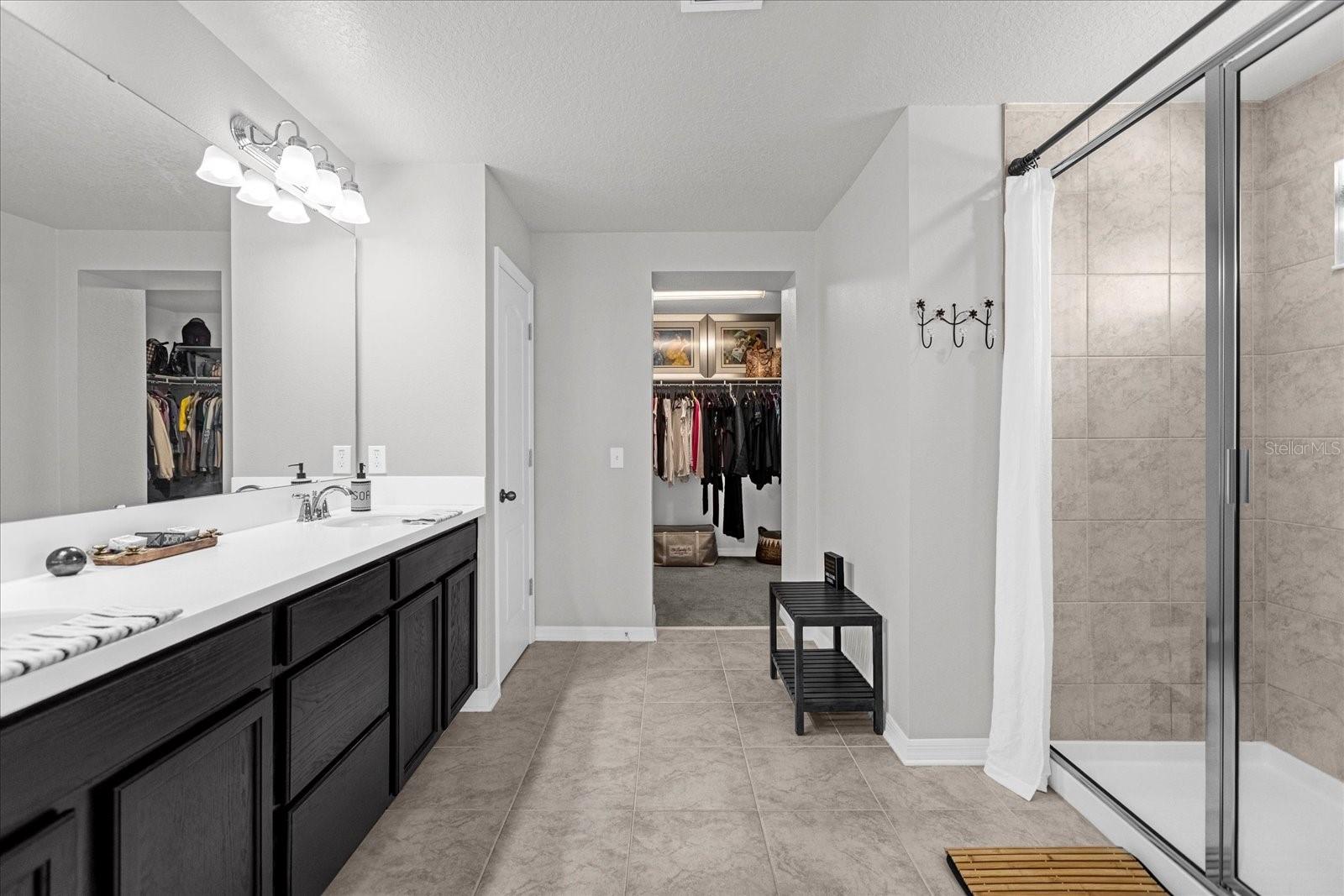 Image 25 of 40 For 17027 Crestmont Boulevard