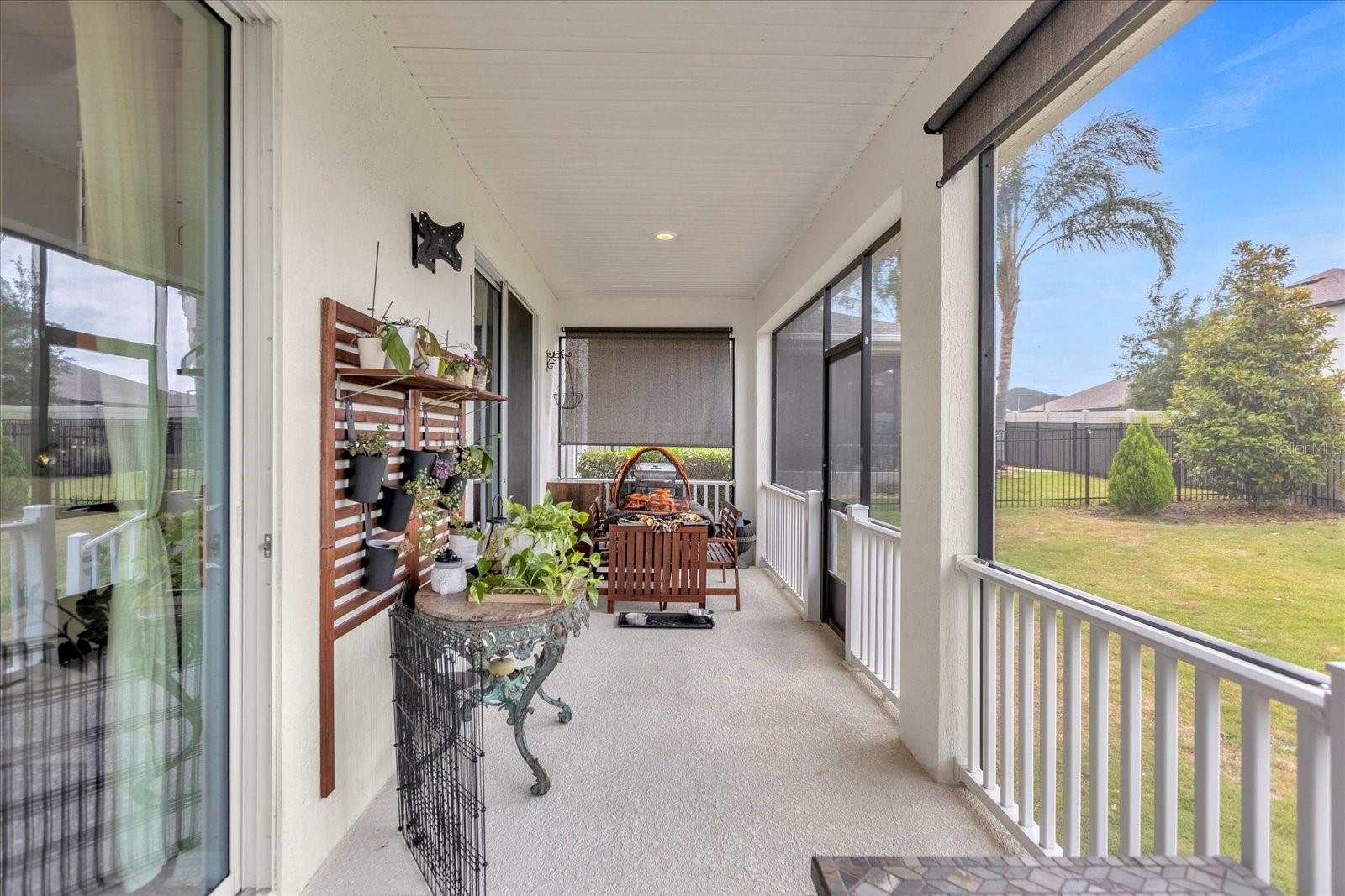 Image 33 of 40 For 17027 Crestmont Boulevard