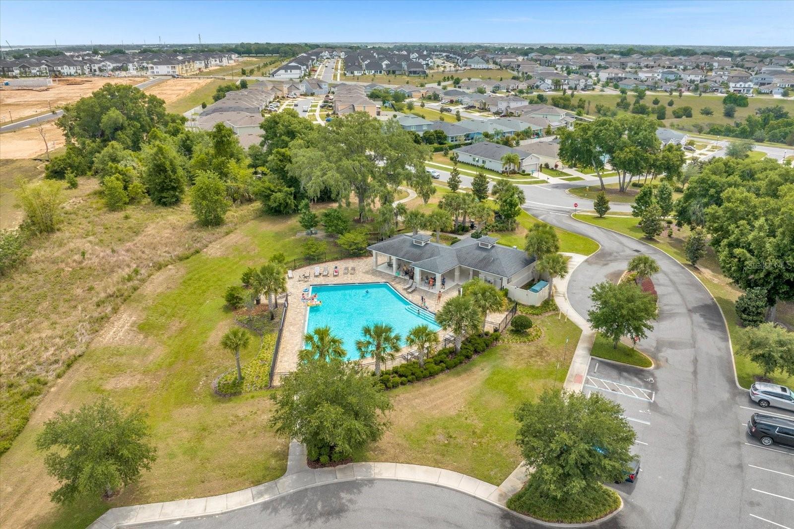 Image 37 of 40 For 17027 Crestmont Boulevard