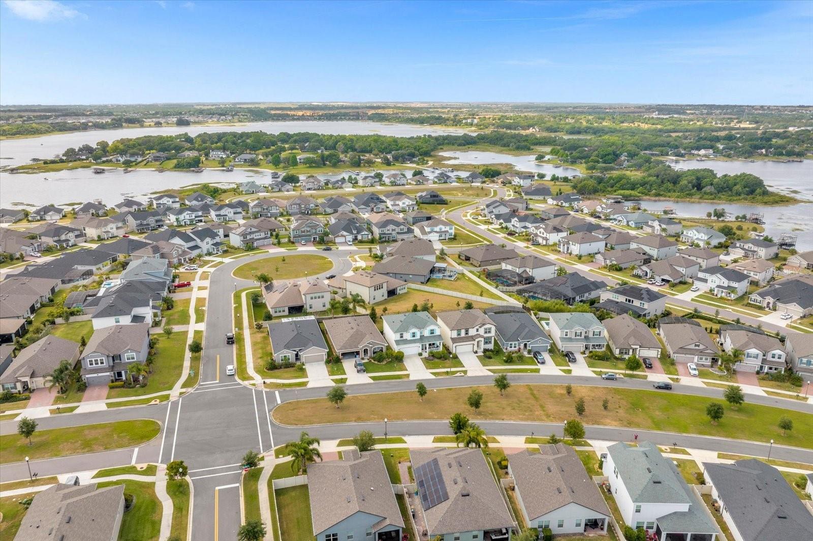 Image 38 of 40 For 17027 Crestmont Boulevard