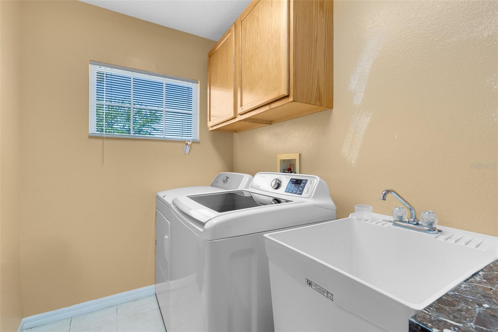 Image 29 of 47 For 2510 Black Lake Boulevard