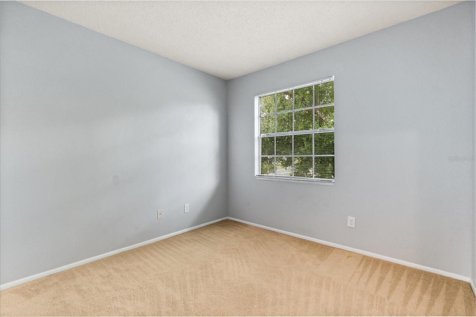 Image 14 of 35 For 11854 Mintwood Court