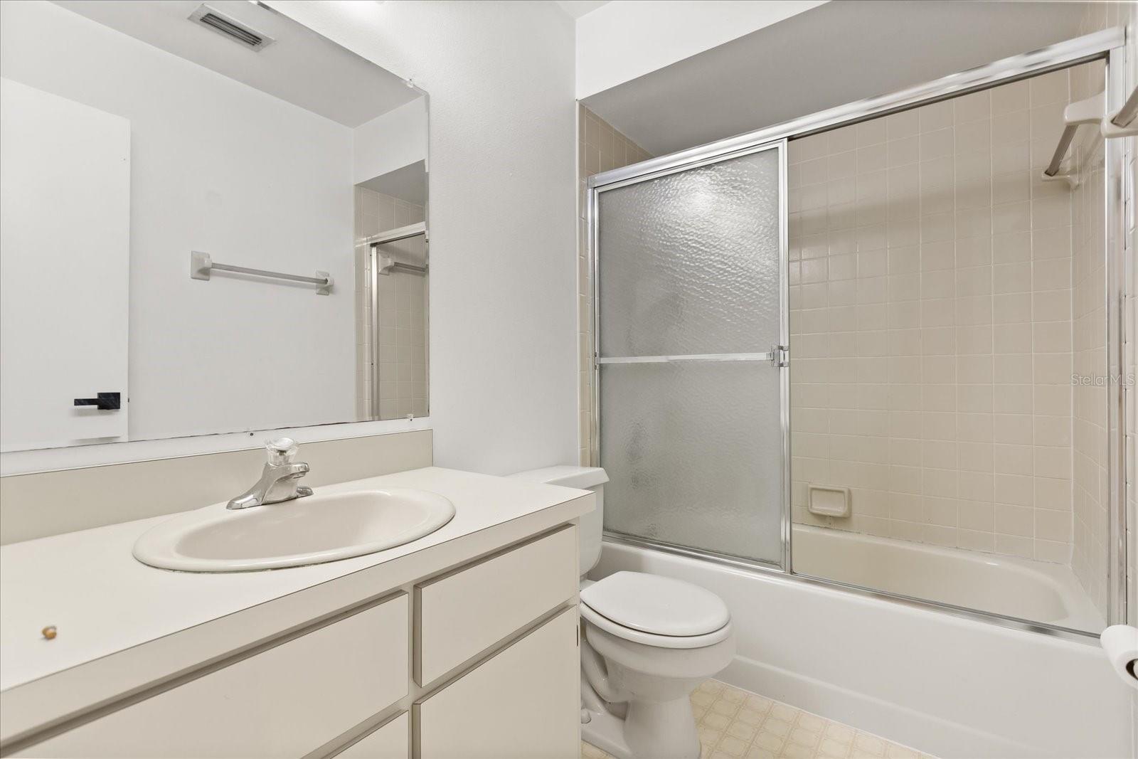 Image 16 of 35 For 11854 Mintwood Court