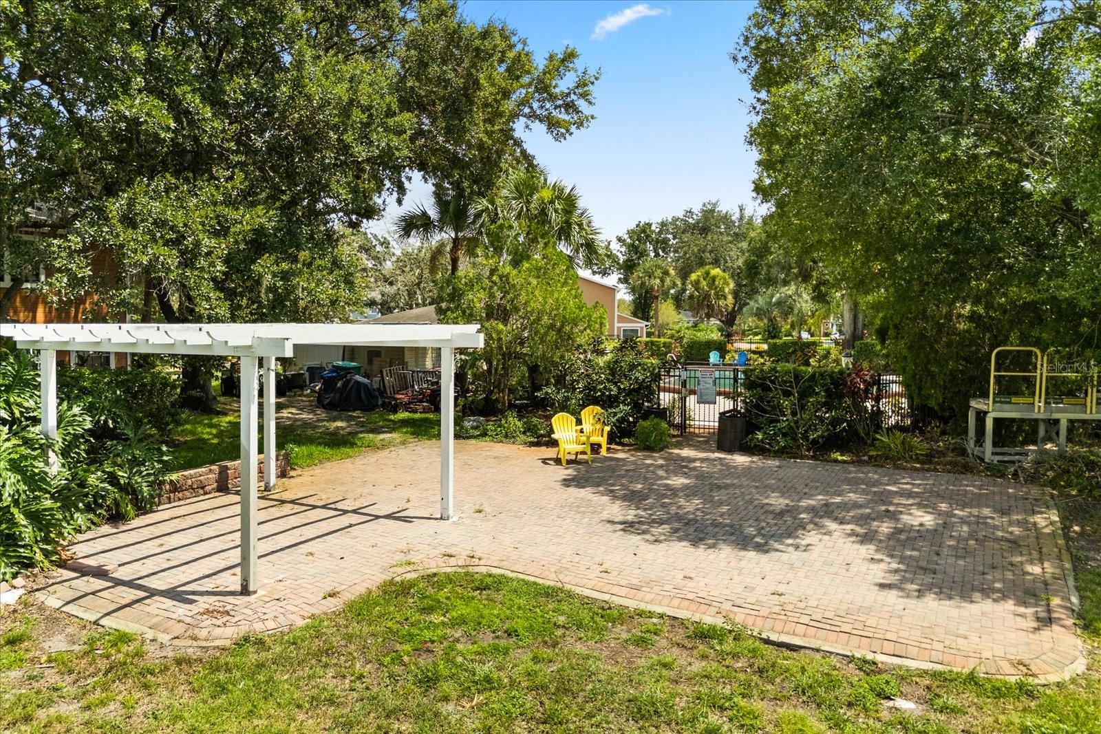 Image 30 of 35 For 11854 Mintwood Court