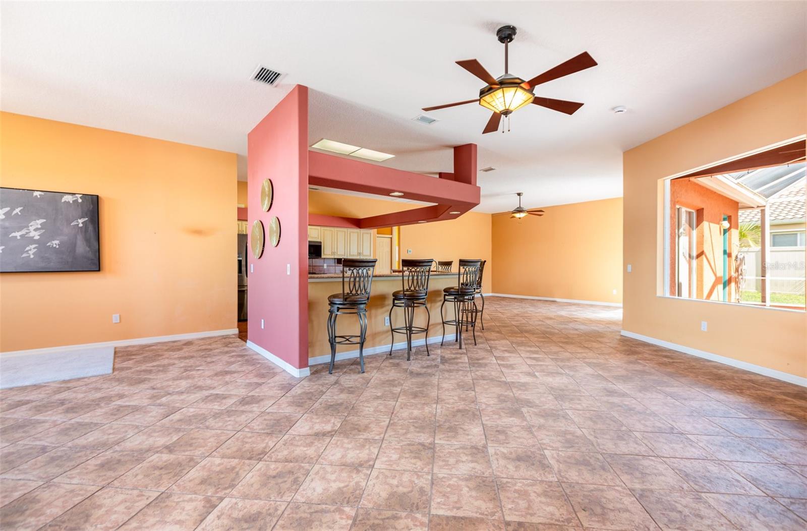Image 5 of 19 For 7118 42nd Court E