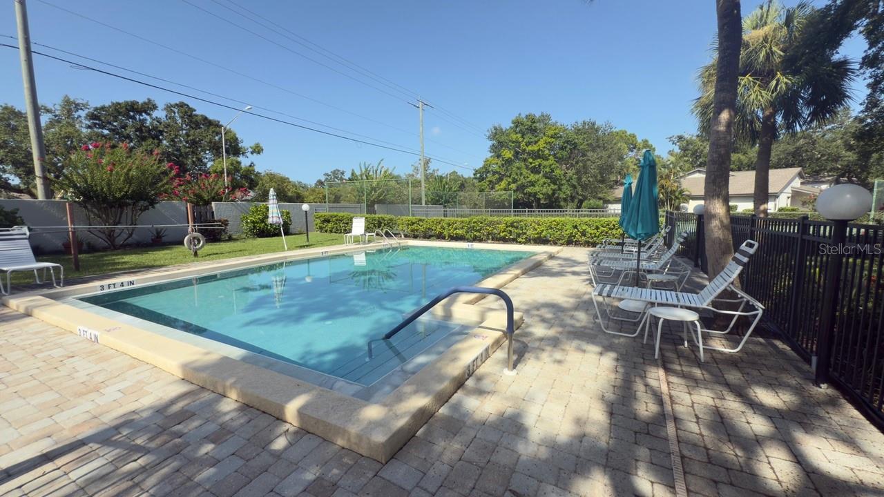 Image 22 of 26 For 4765 Oak Forest Drive W 47