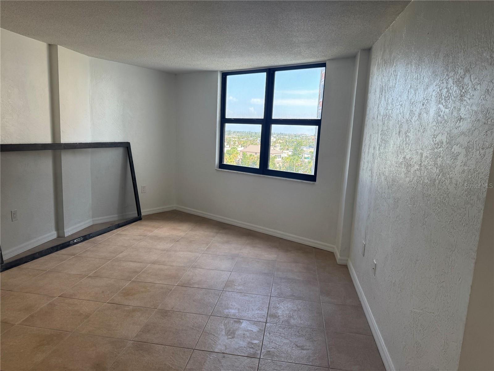 Image 11 of 50 For 1415 Ocean Shore Boulevard 511