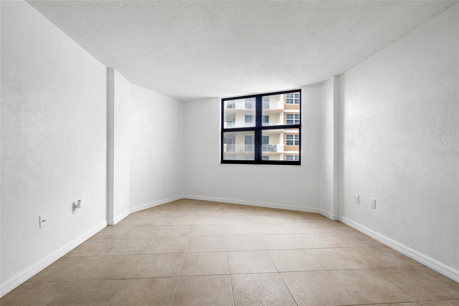 Image 30 of 50 For 1415 Ocean Shore Boulevard 511