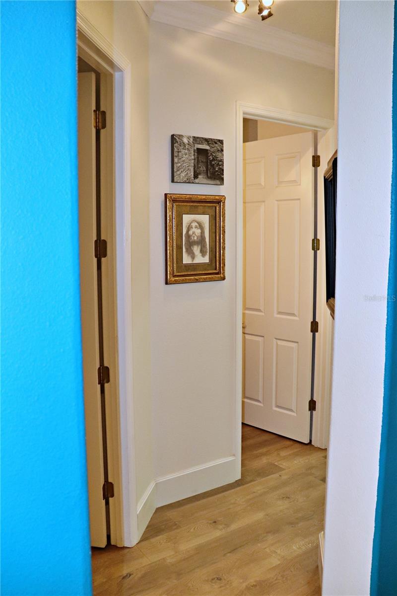 Image 35 of 77 For 890 Bella Viana Road