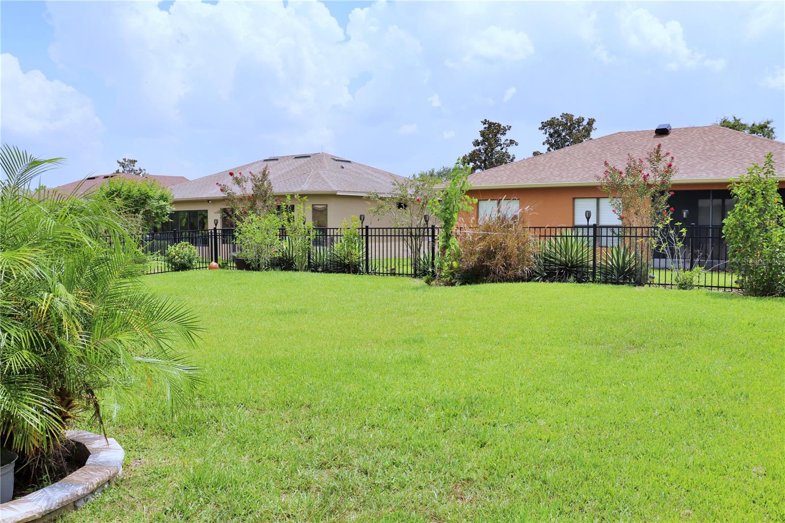 Image 6 of 77 For 890 Bella Viana Road