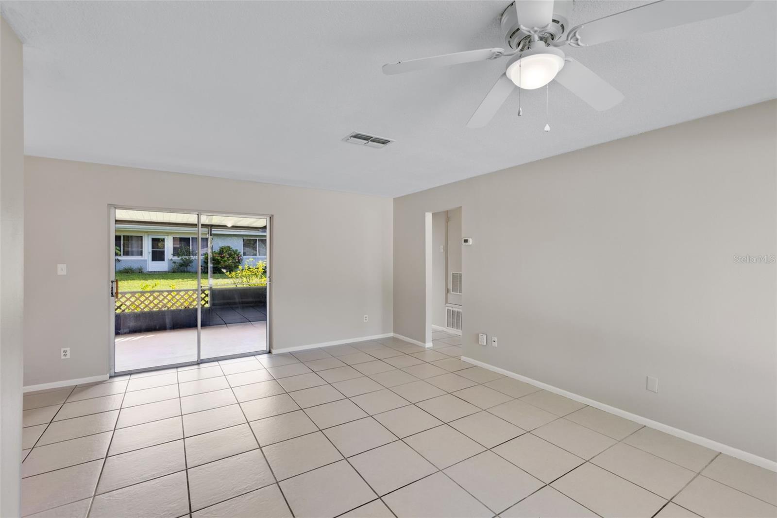 Image 18 of 36 For 5021 Loyola Lane