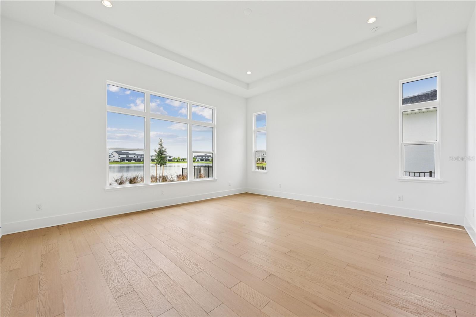 Image 4 of 10 For 9784 Laurel Berry Drive