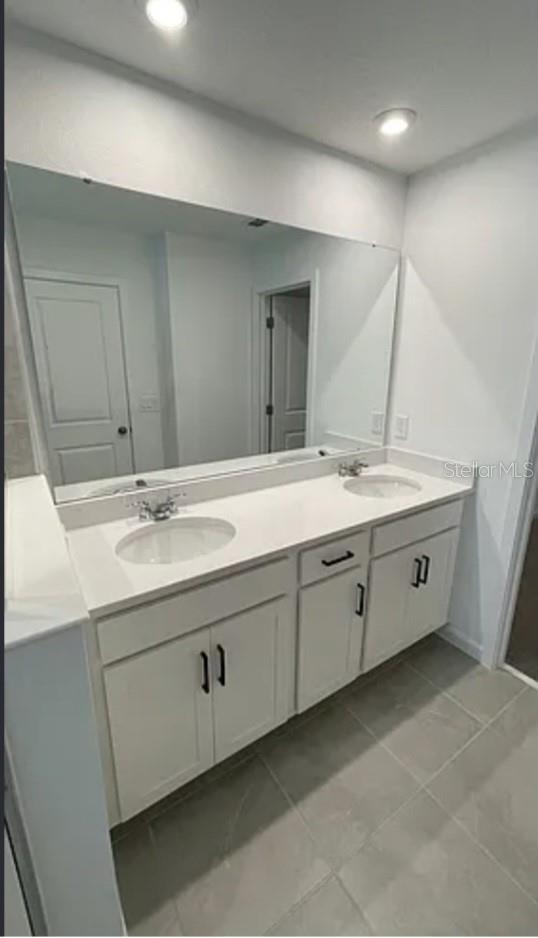 Image 5 of 19 For 1382 Blumberg Boulevard