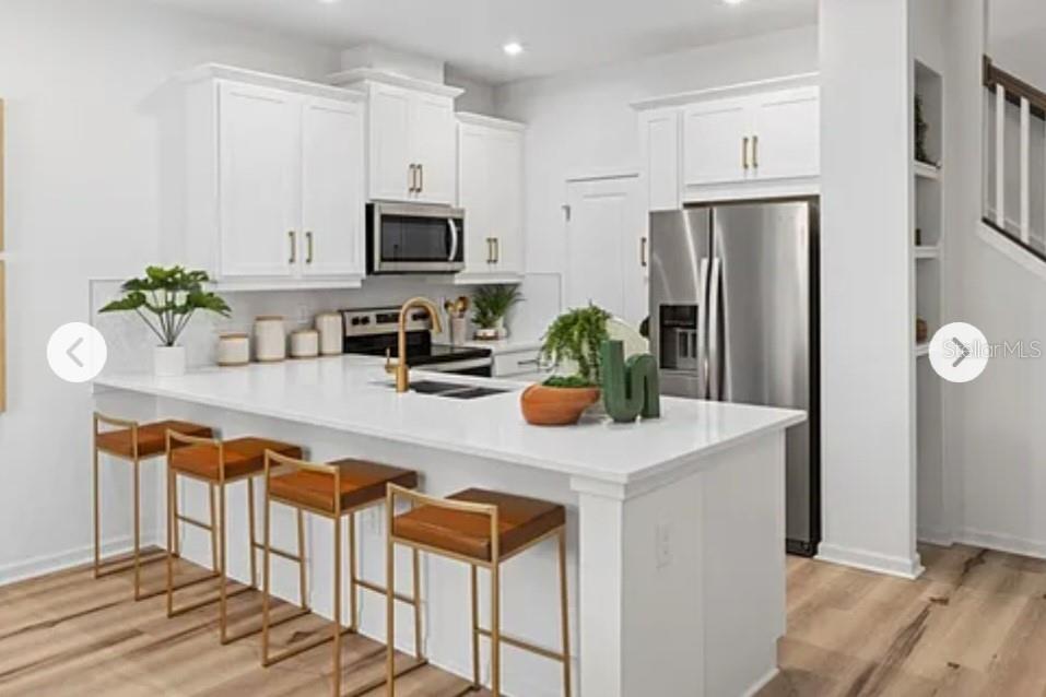 Image 7 of 19 For 1382 Blumberg Boulevard