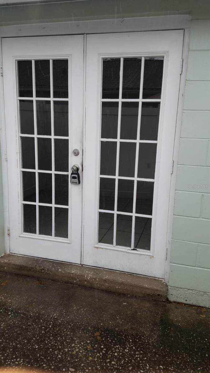 Image 2 of 20 For 1419 1st Avenue
