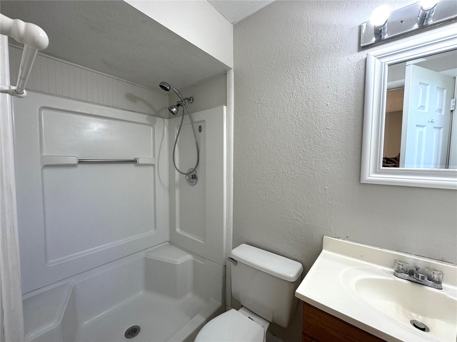 Image 19 of 23 For 3450 Harrow Lane