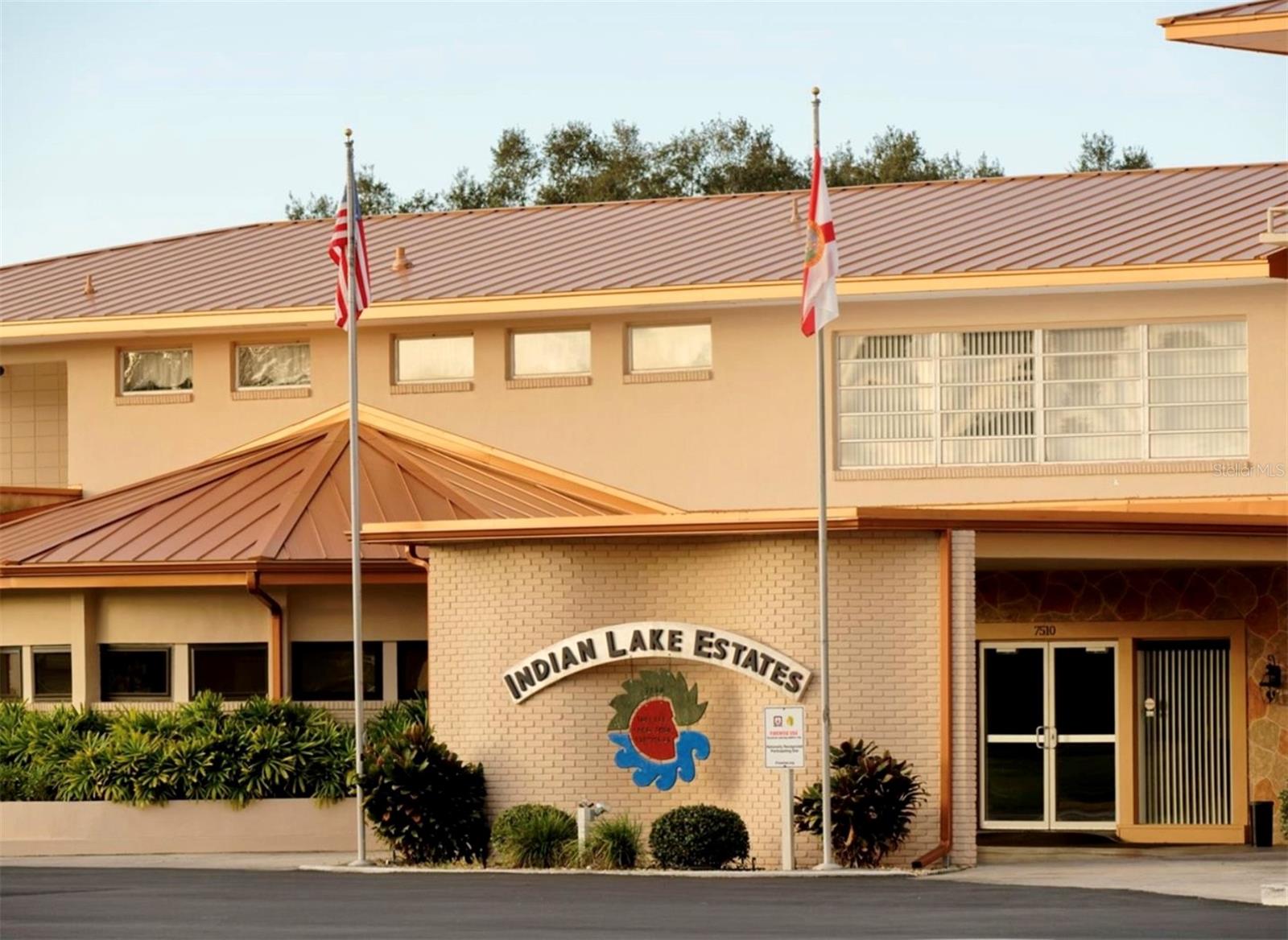 Image 7 of 21 For 0000 Columbus Drive