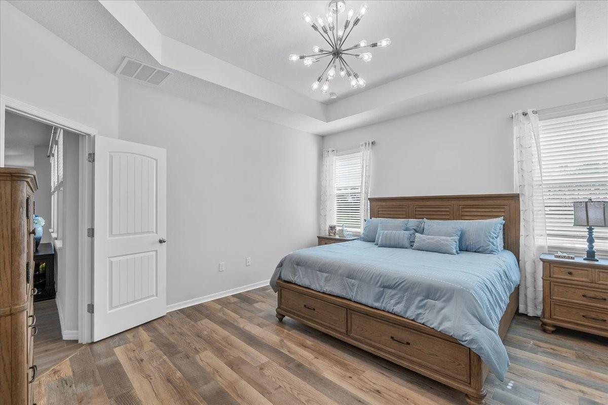 Image 20 of 49 For 3581 Keyworth Street