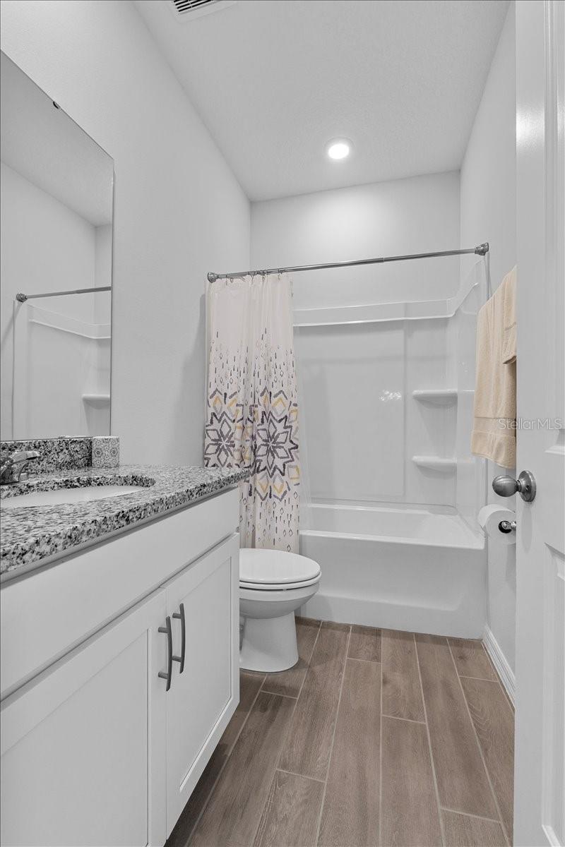 Image 29 of 49 For 3581 Keyworth Street
