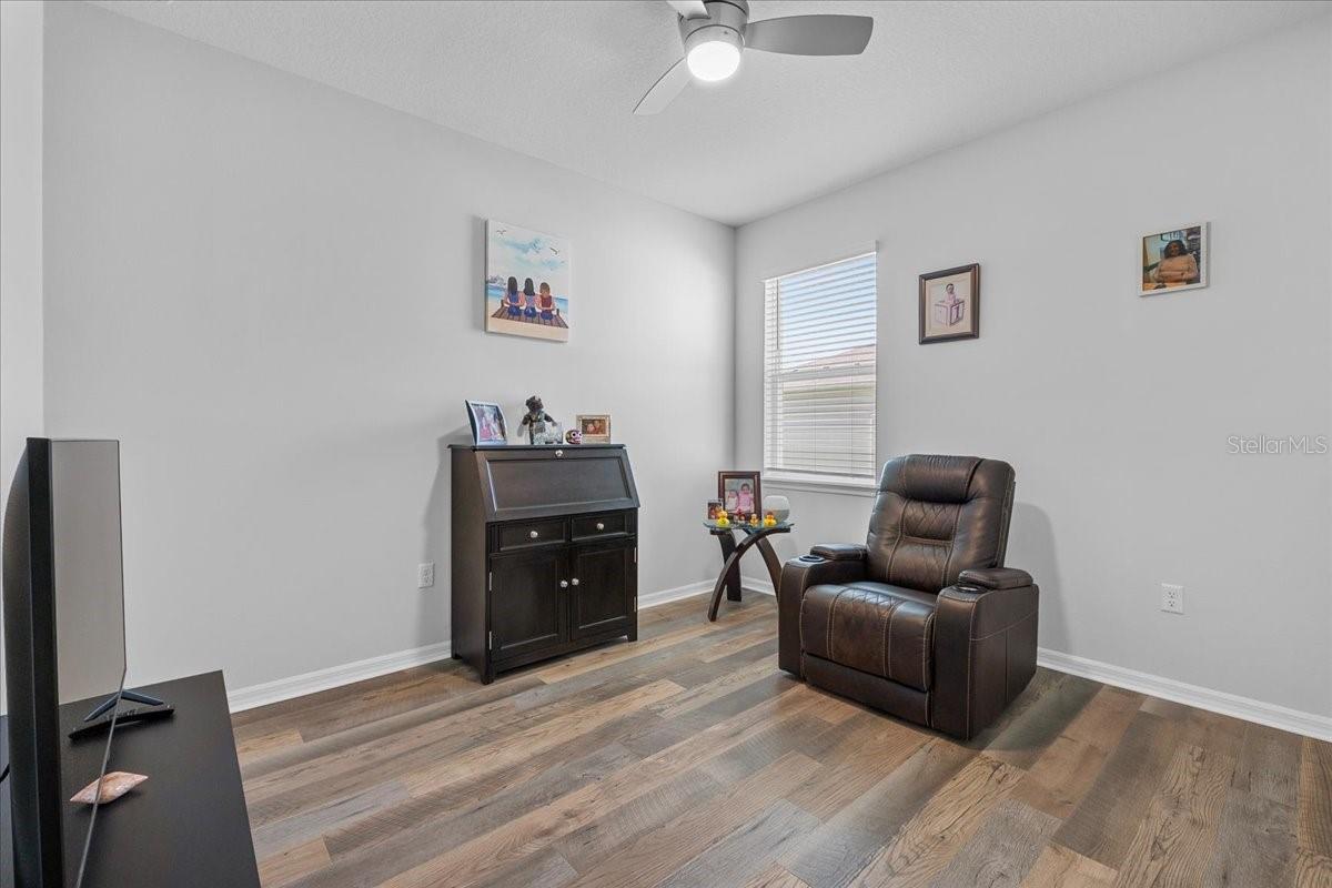 Image 31 of 49 For 3581 Keyworth Street