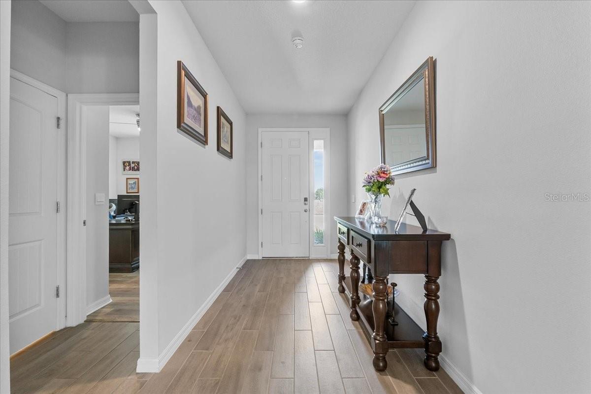 Image 7 of 49 For 3581 Keyworth Street