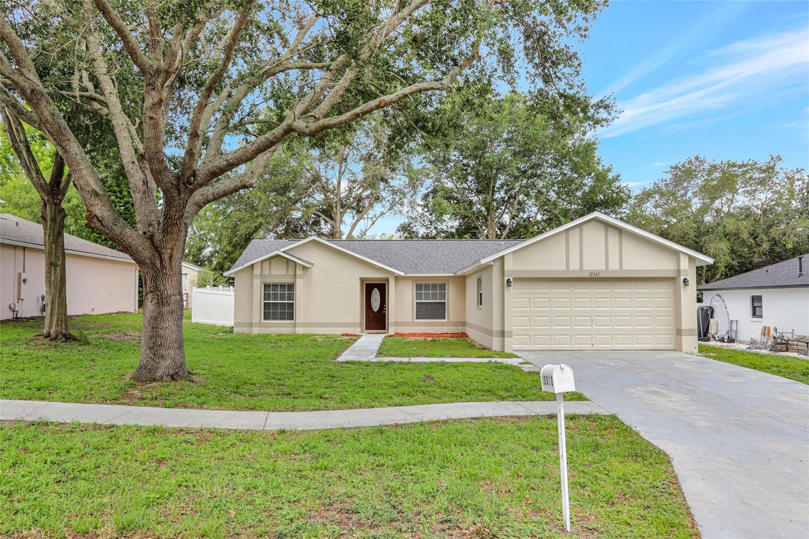 Details for 12312 Woodglen Circle, CLERMONT, FL 34711