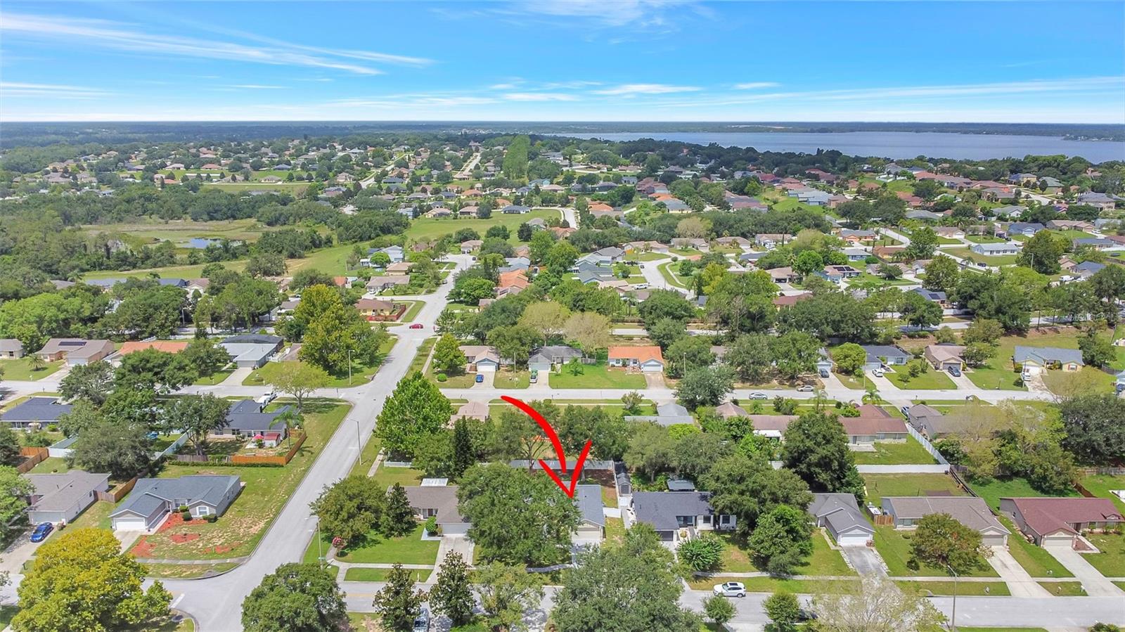 Image 3 of 27 For 12312 Woodglen Circle