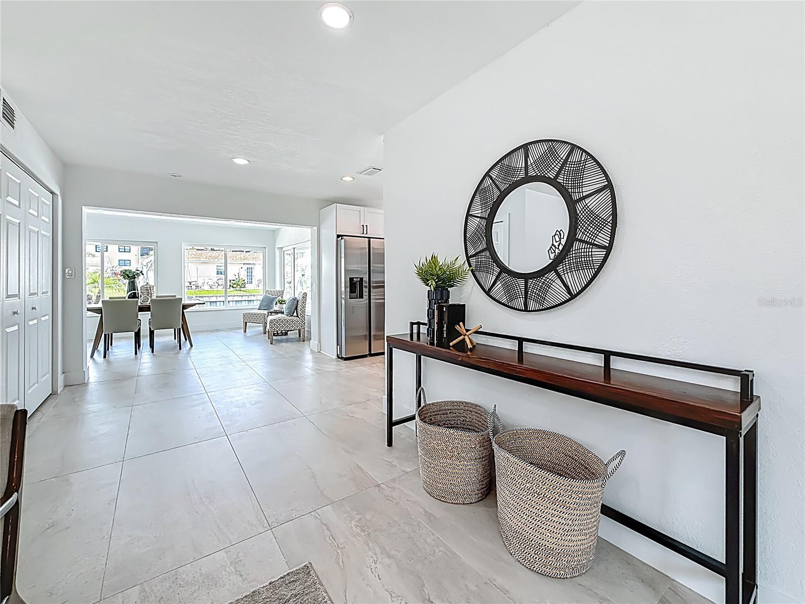 Image 15 of 61 For 572 Baywood Drive N