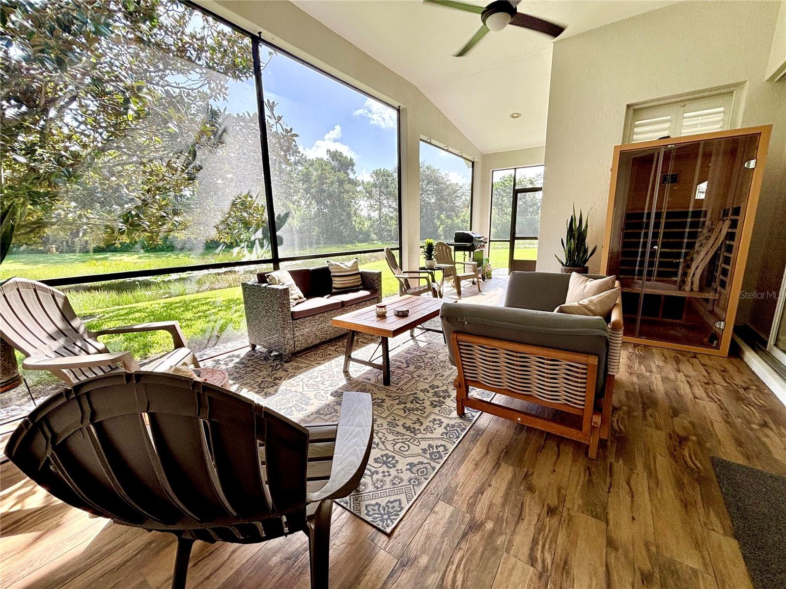 Image 22 of 31 For 8495 Idlewood Court