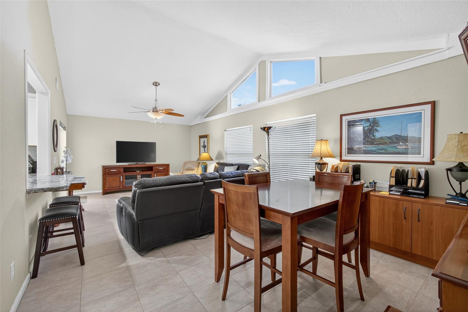 Image 30 of 61 For 4151 Linden Avenue