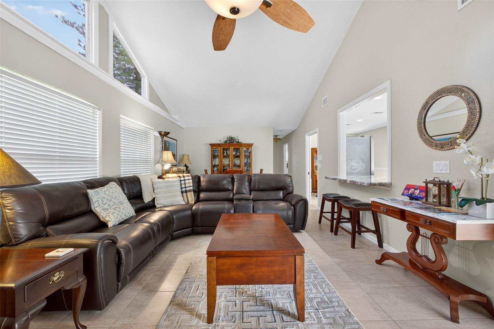 Image 37 of 61 For 4151 Linden Avenue