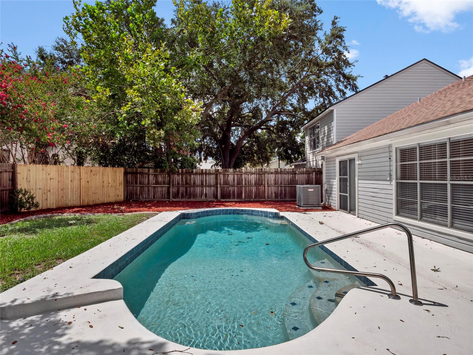 Image 22 of 30 For 605 Whittingham Place