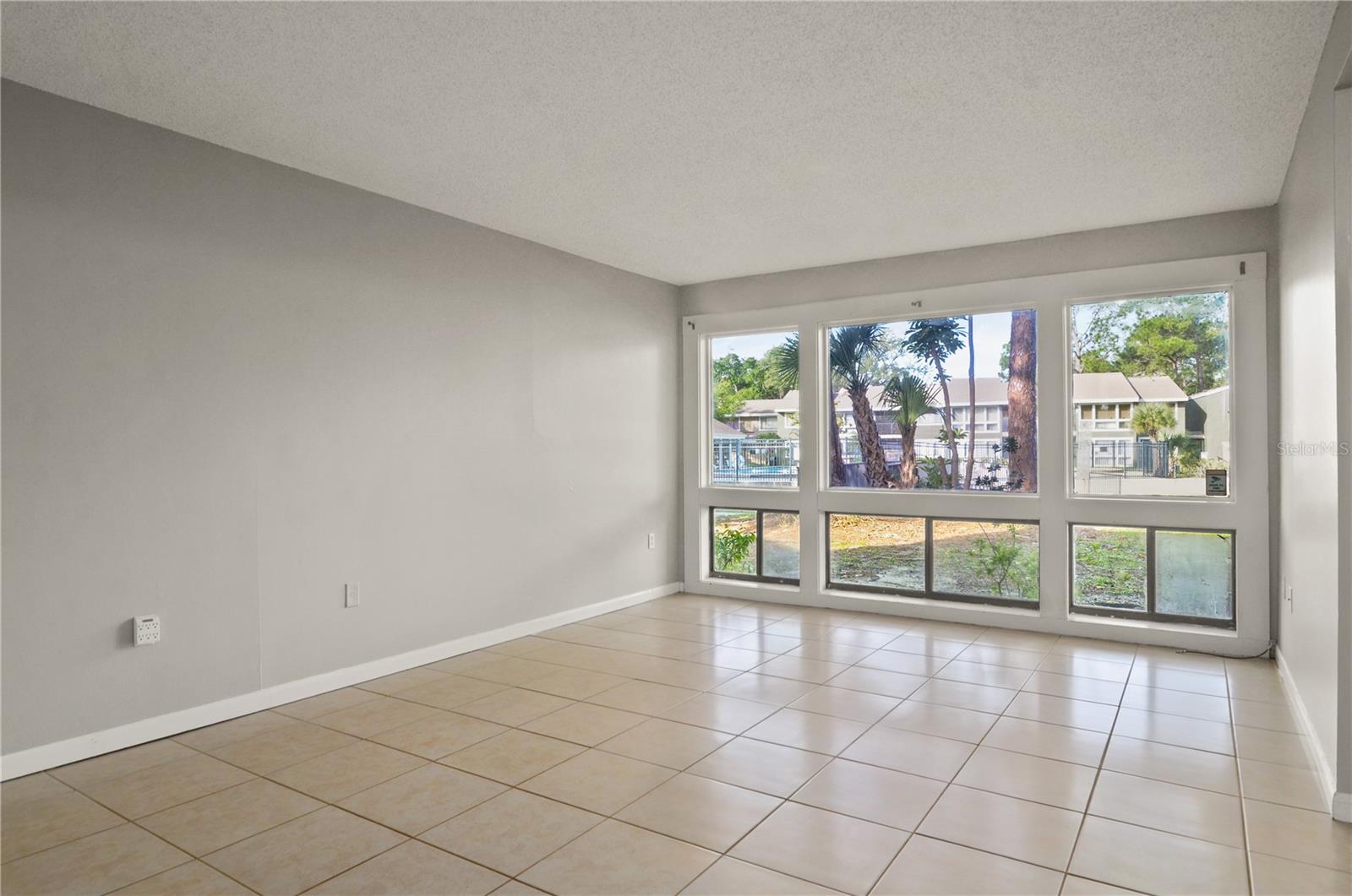 Image 7 of 24 For 5957 Windhover Drive C03