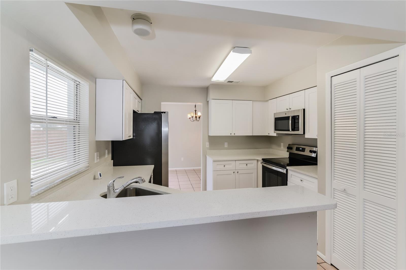 Image 7 of 16 For 7765 Hyacinth Drive
