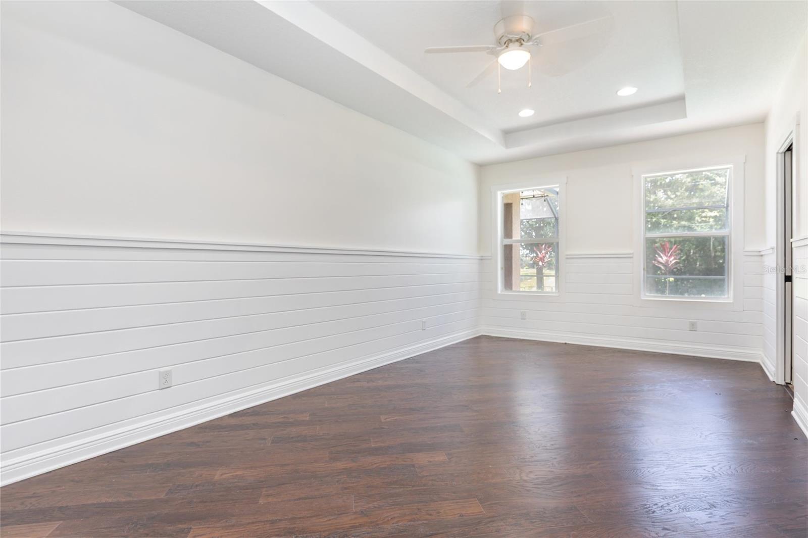 Image 11 of 26 For 11923 Forest Park Circle