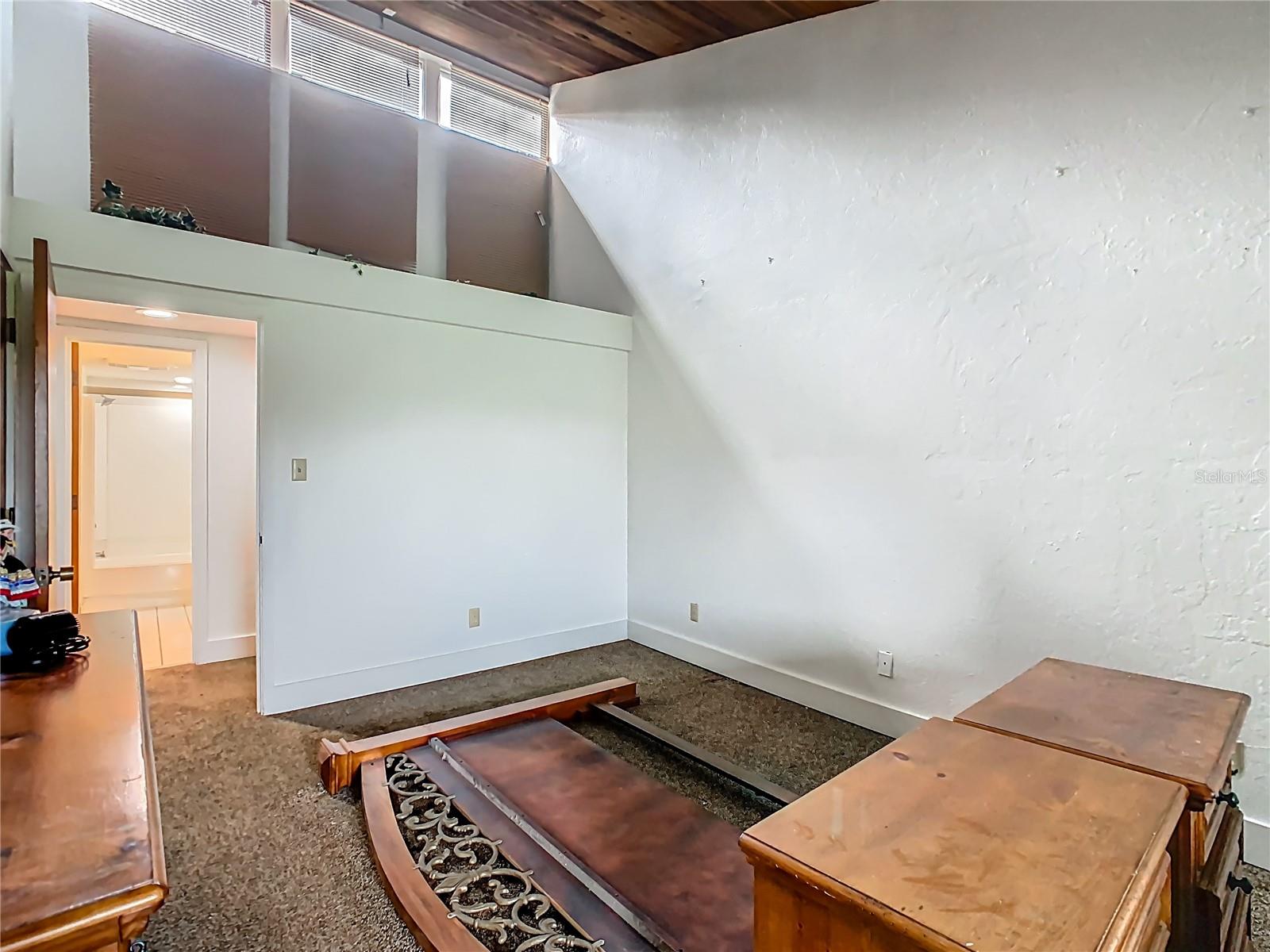 Image 12 of 38 For 2317 Burnway Road 2317