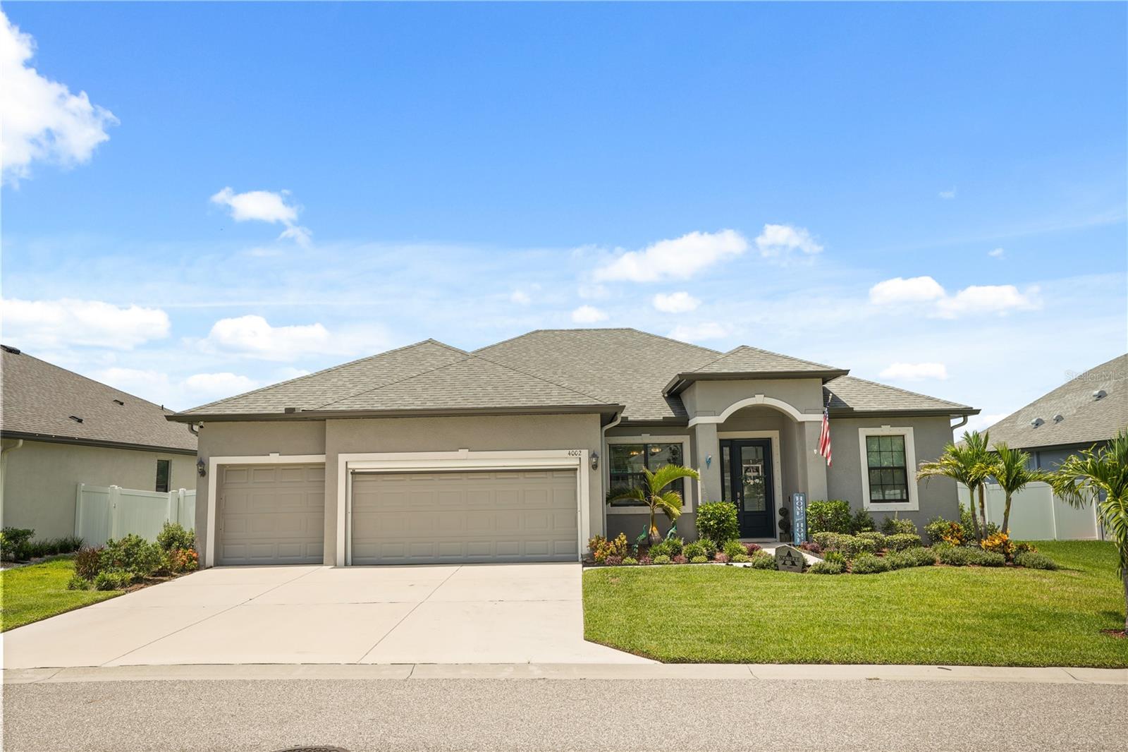 Details for 4002 Salida Delsol Drive, SUN CITY CENTER, FL 33573
