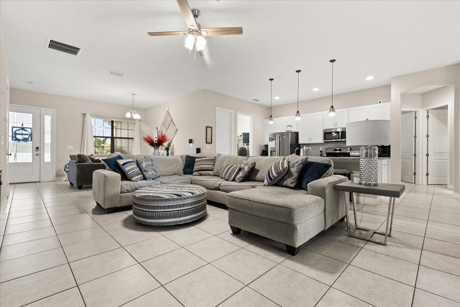 Image 18 of 37 For 4002 Salida Delsol Drive
