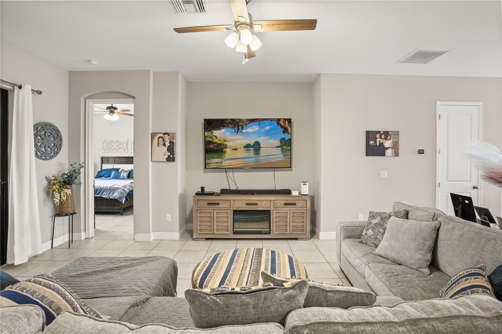 Image 19 of 37 For 4002 Salida Delsol Drive