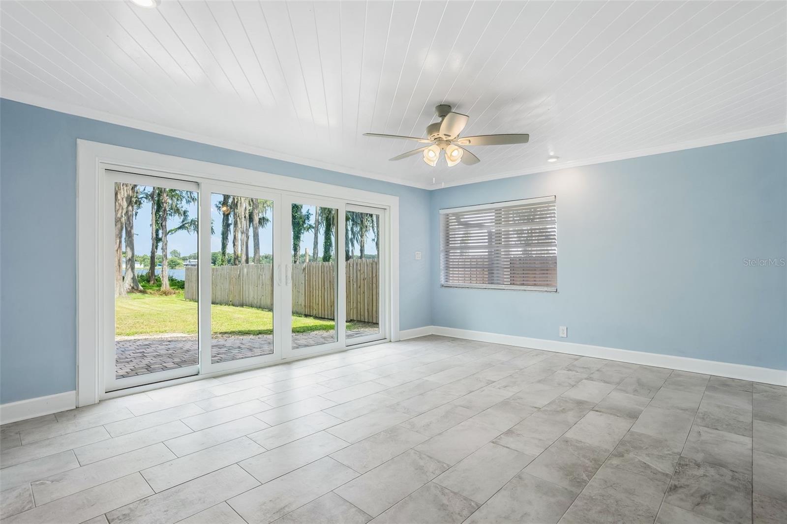 Image 21 of 68 For 5625 Chipola Circle