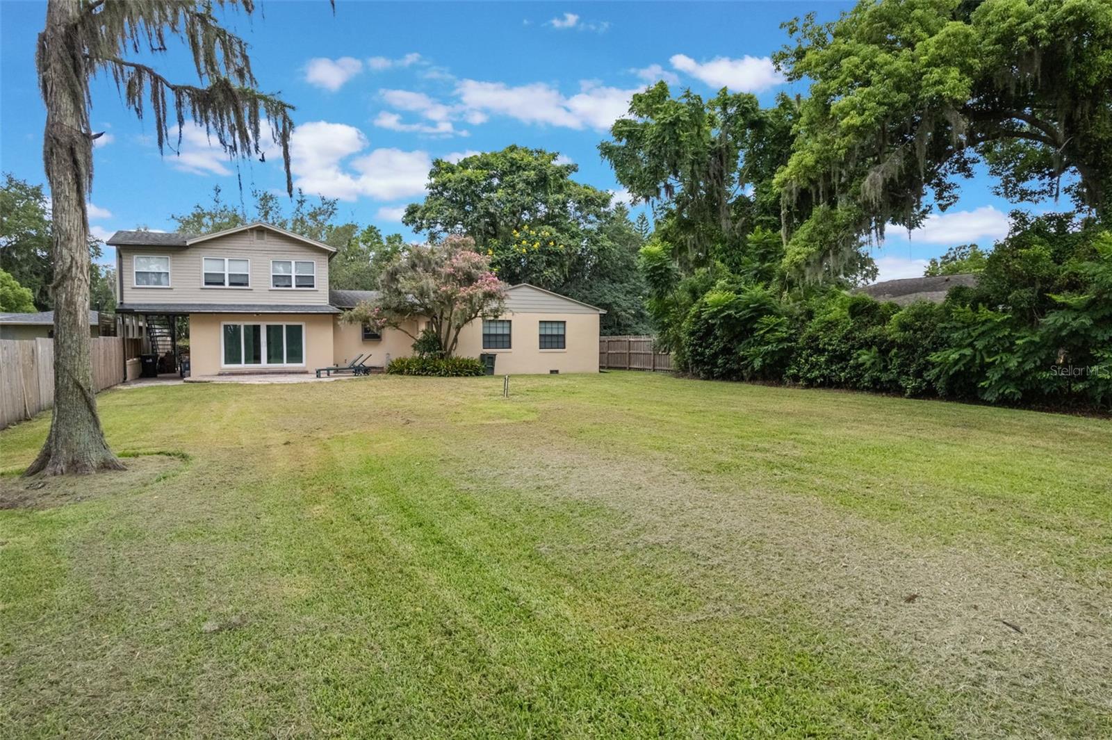 Image 64 of 68 For 5625 Chipola Circle