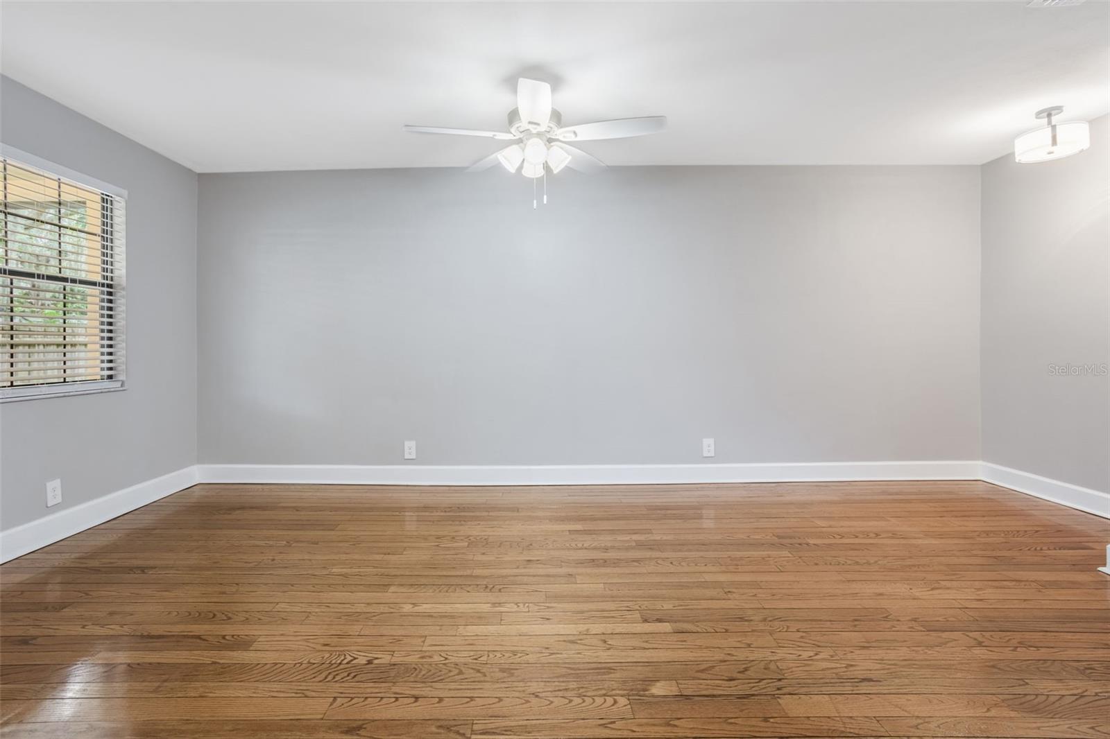 Image 7 of 68 For 5625 Chipola Circle