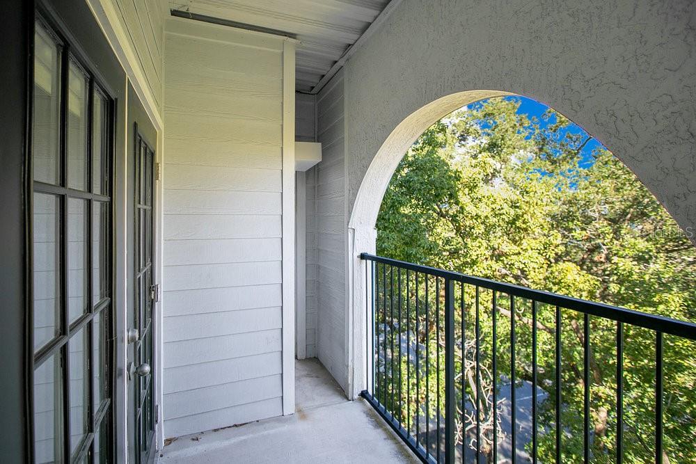 Image 15 of 26 For 304 South Street 5029