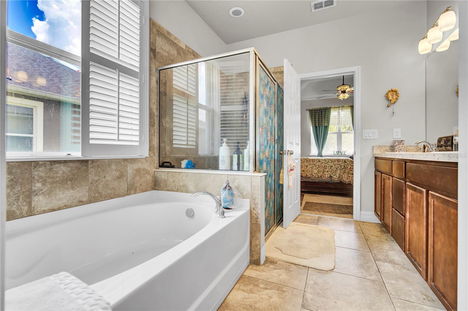Image 31 of 46 For 3014 Sera Bella Way