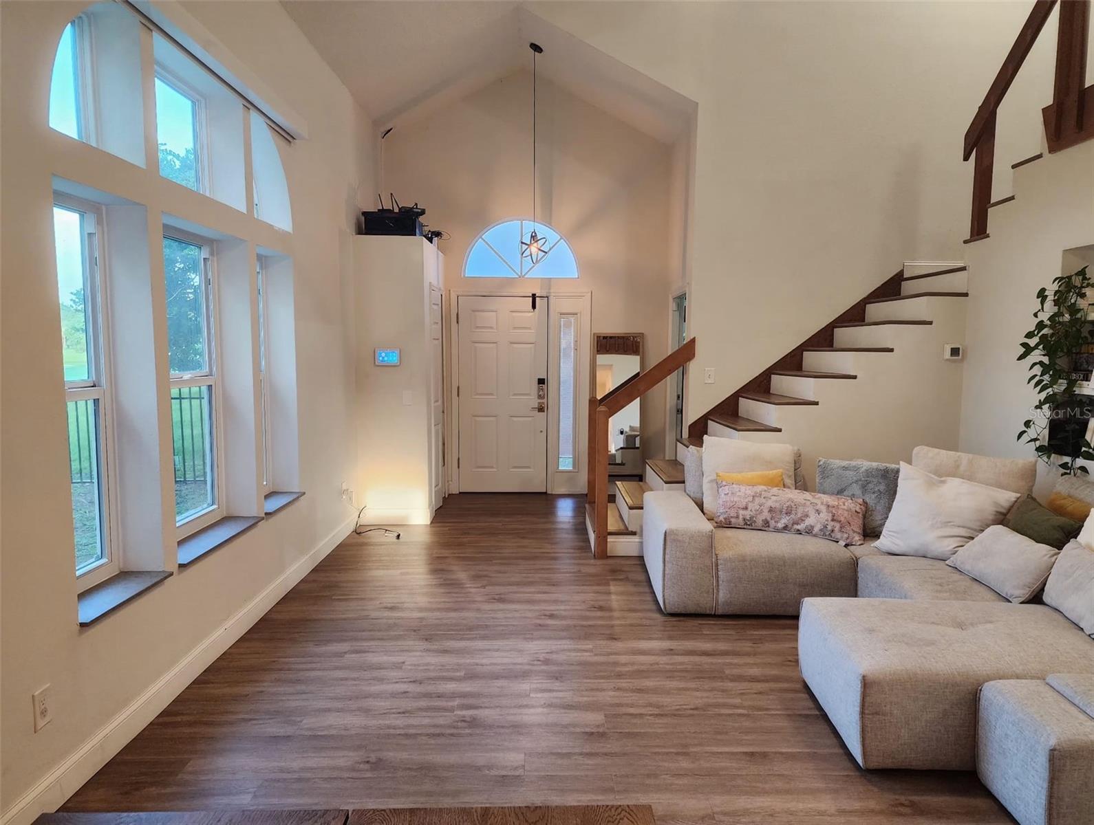 Image 11 of 51 For 603 Upperriver Court