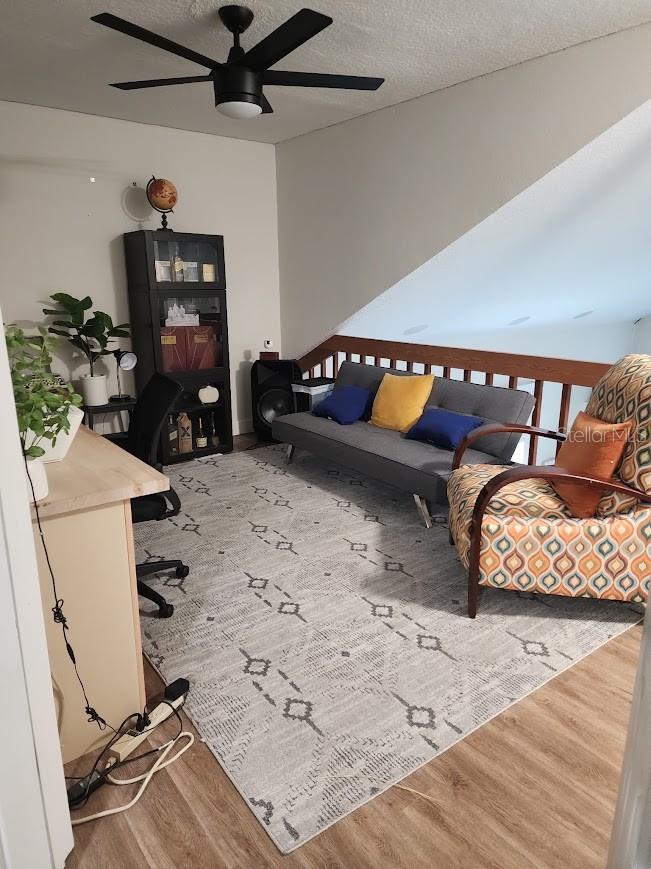 Image 23 of 51 For 603 Upperriver Court