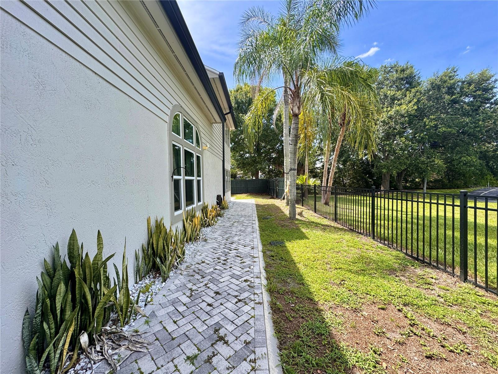 Image 3 of 51 For 603 Upperriver Court