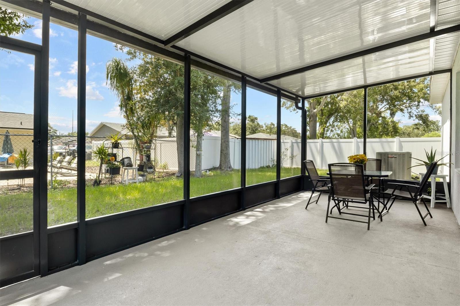 Image 17 of 18 For 4956 Jackson Street